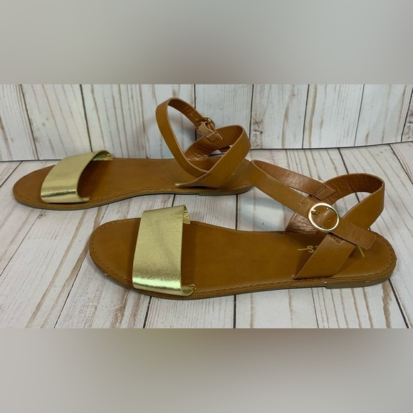 Lulus Tan & Gold Buckle Sandals Size 8 EUC - Picture 3 of 7